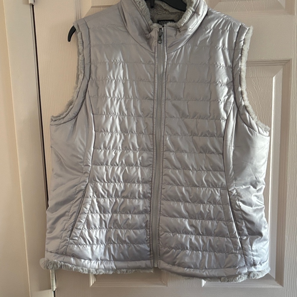 Nicole Miller Light beige Quilted Puffer Vest